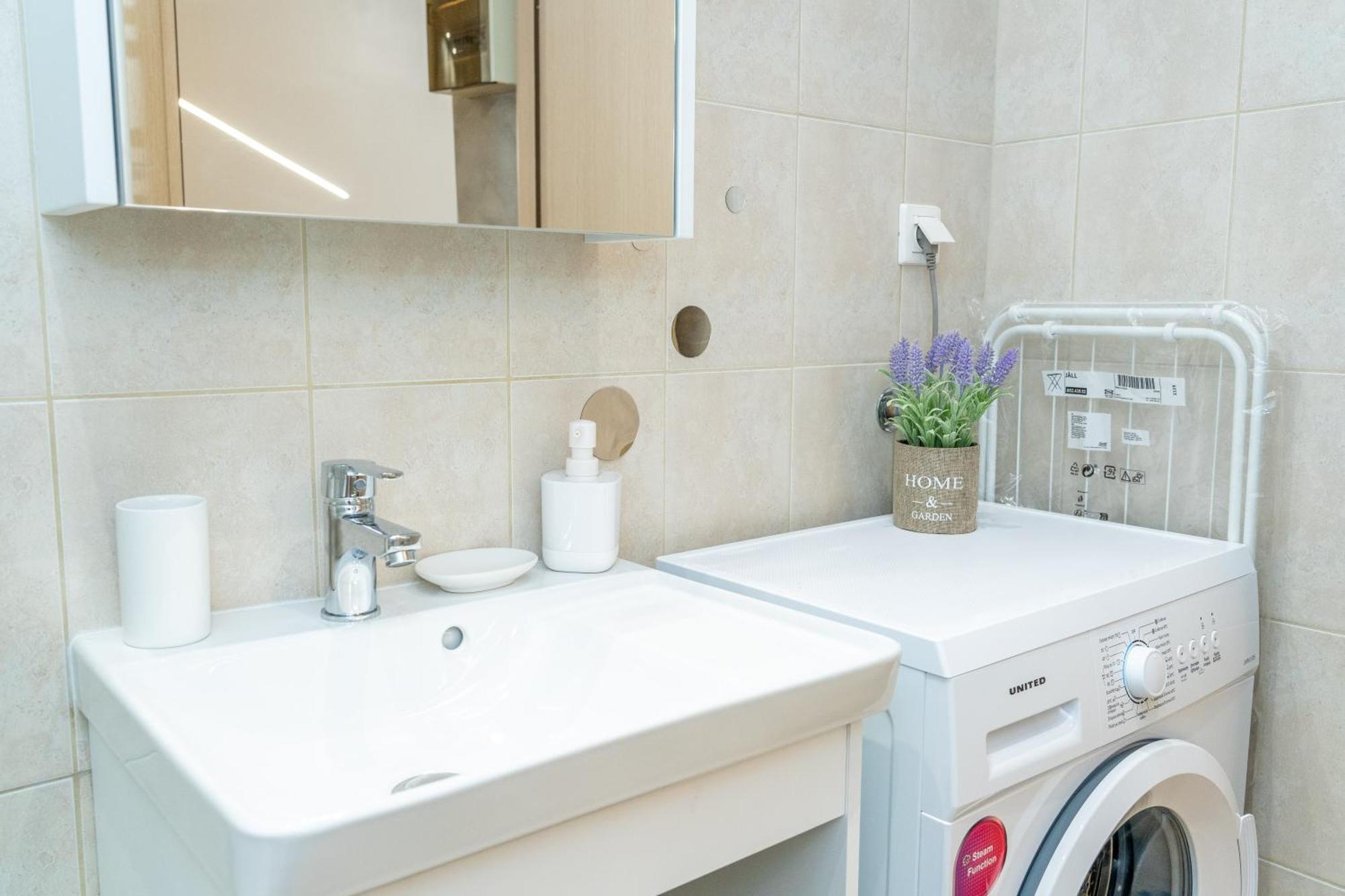 Apartment Naos *