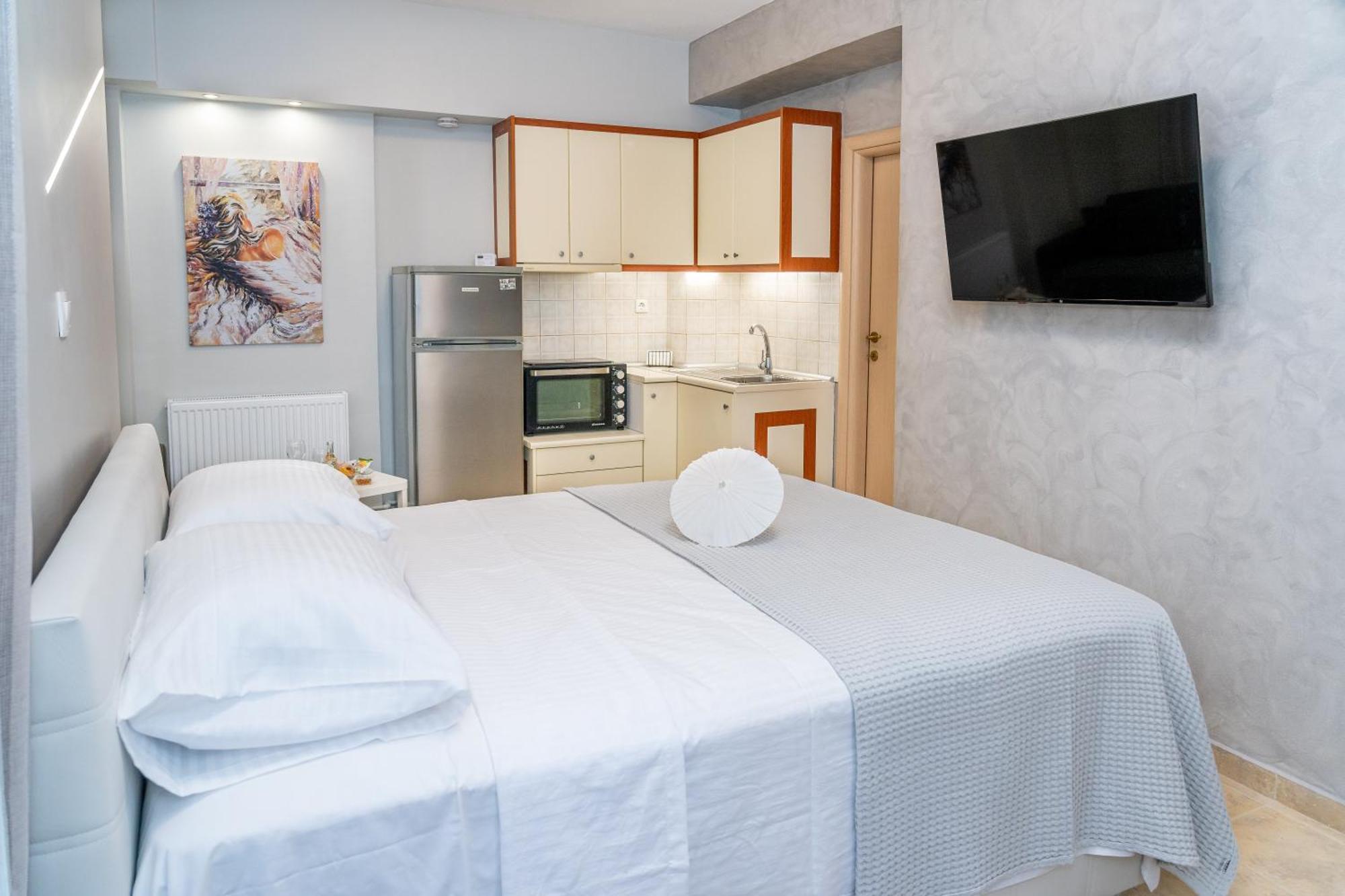 Naos Apartment *
